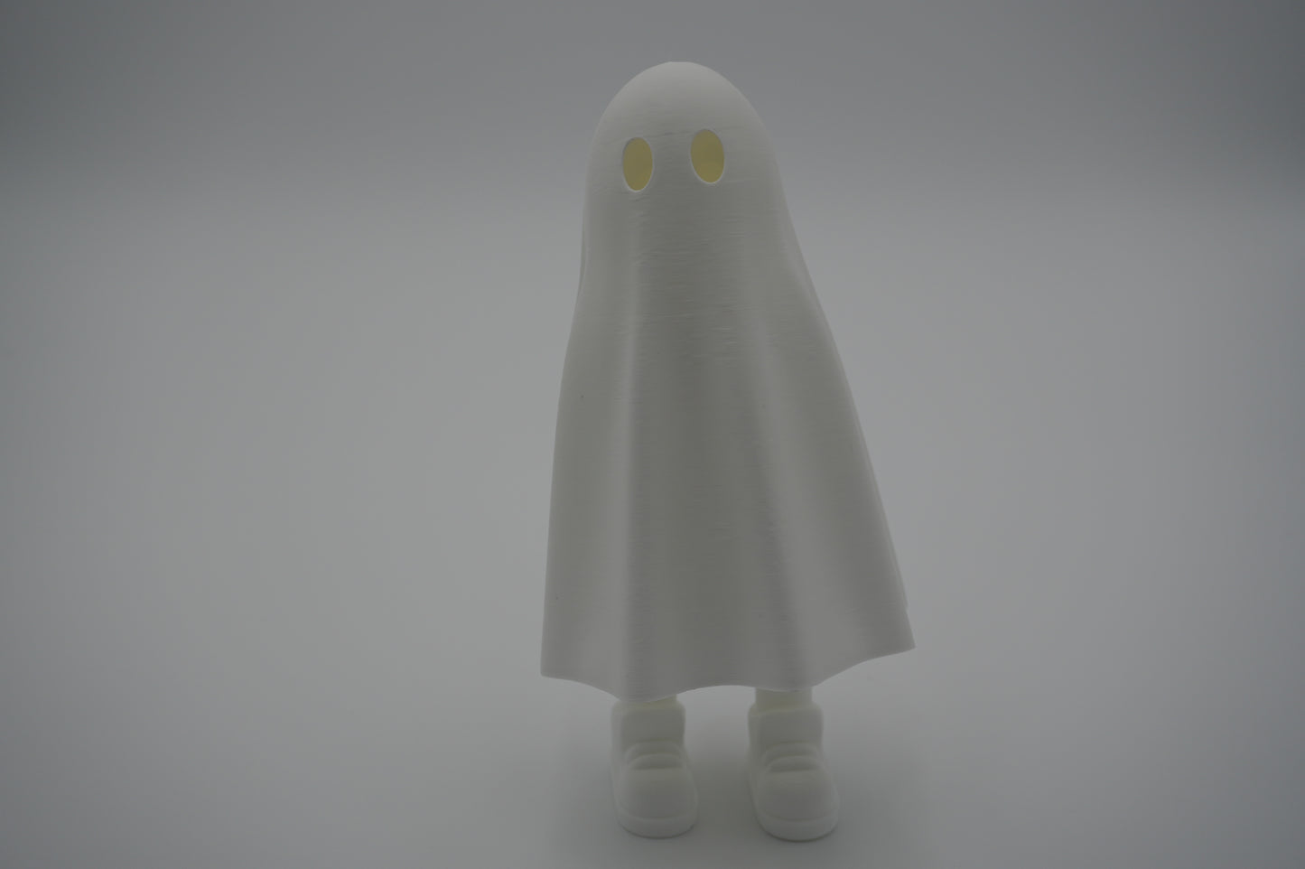 Articulating 3D Printed Ghost with Feet