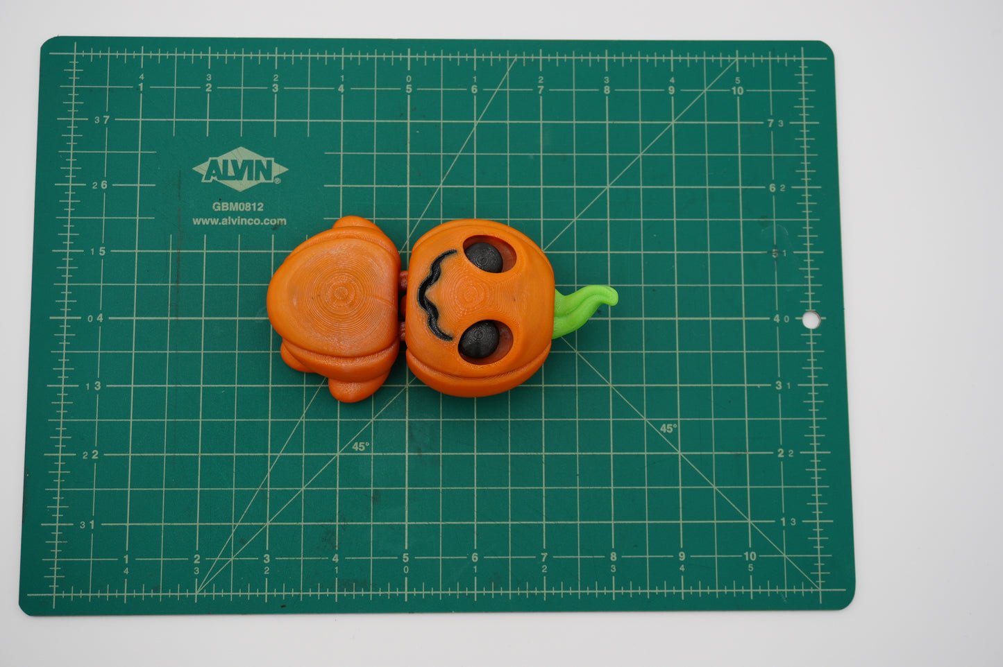 Articulating 3D Printed Pumpkin