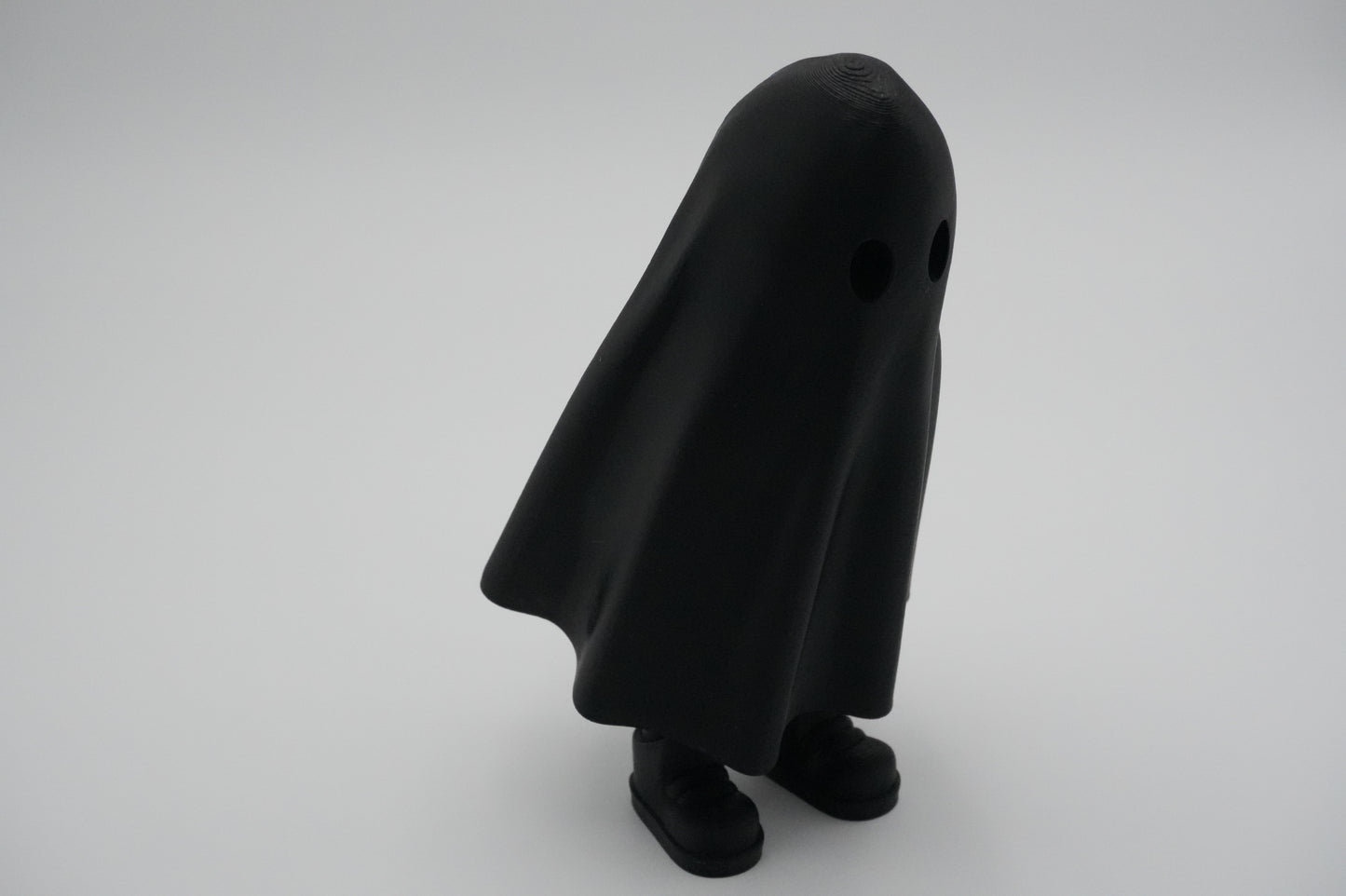 Articulating 3D Printed Ghost with Feet